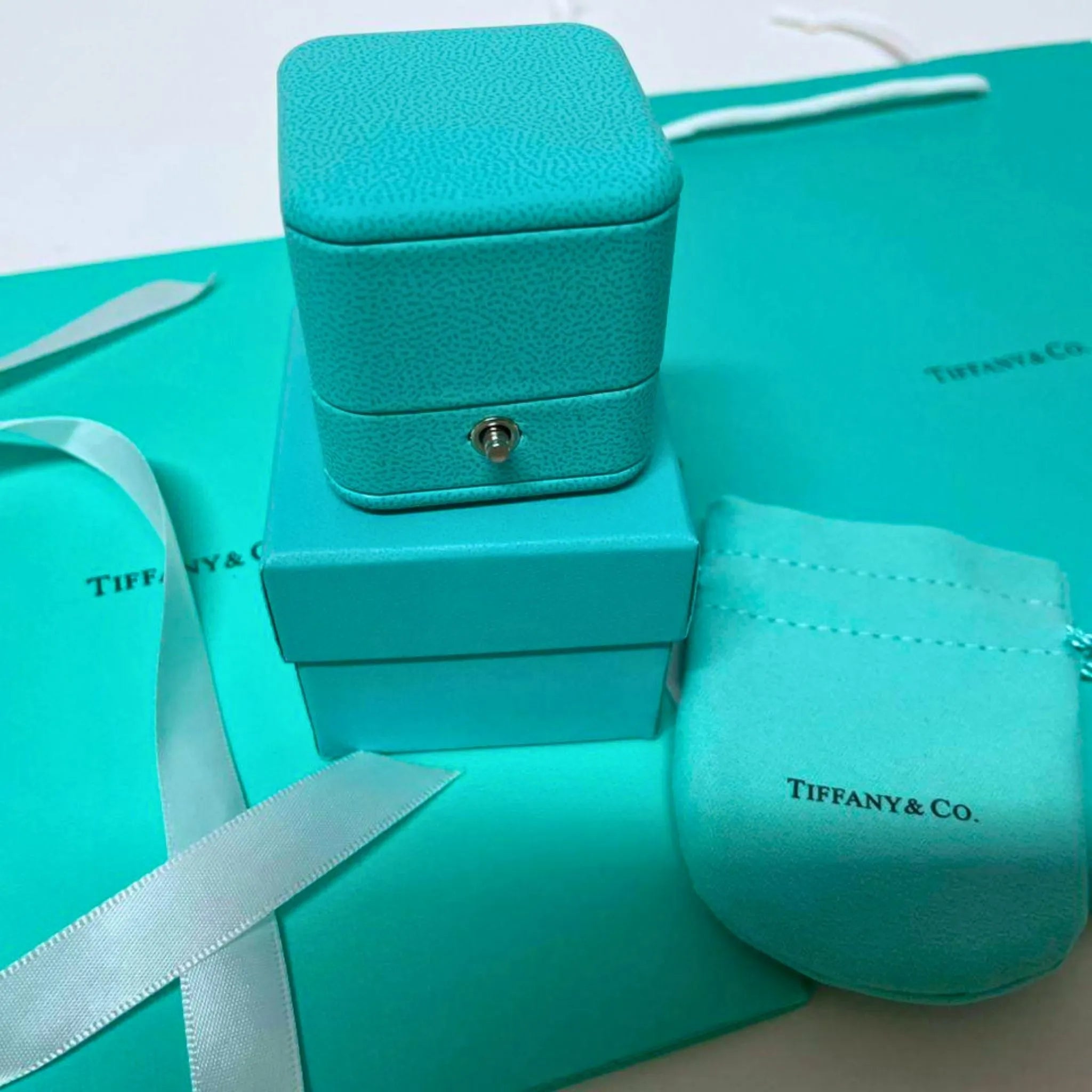 Tiffany & Co. Engagement Ring Box Set with Outer Box, Pouch, Certificate, Folder & Shopping Bag