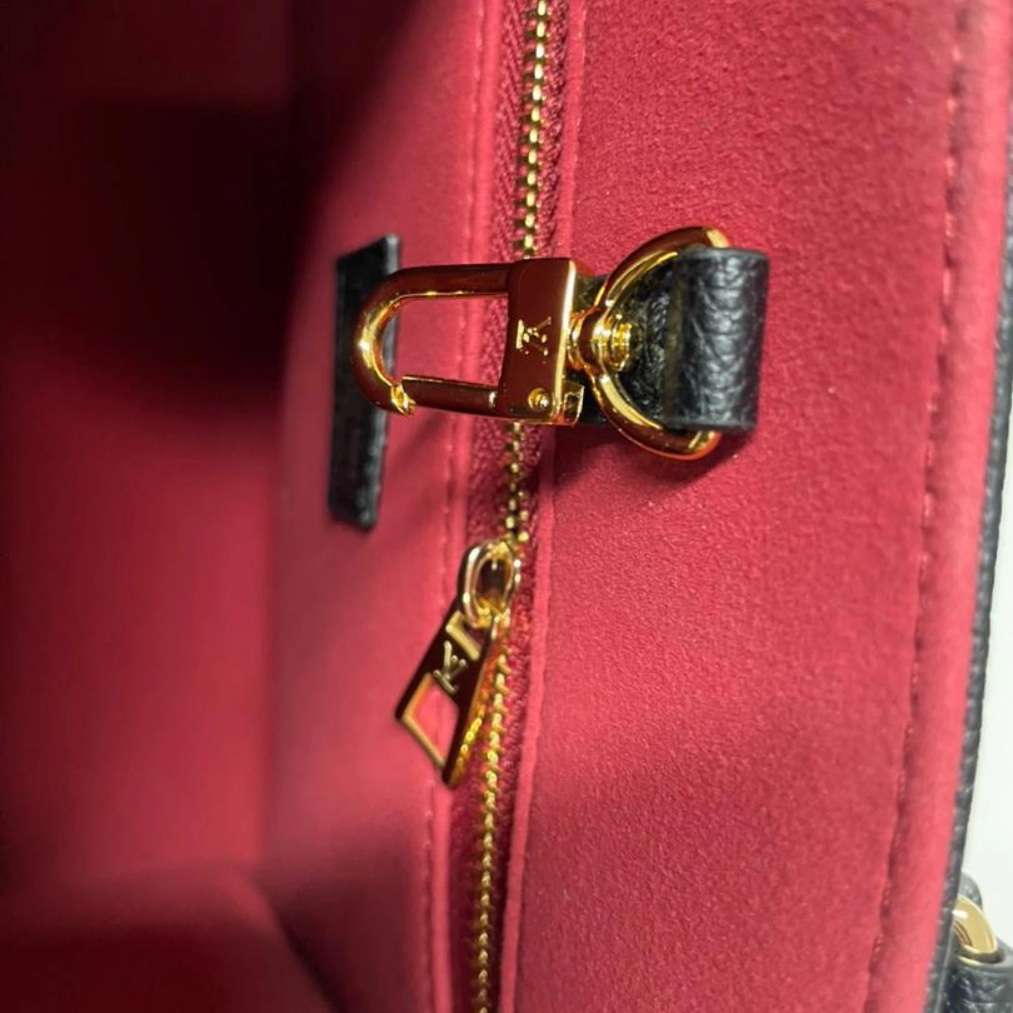 Louis Vuitton OnTheGo Monogram Empreinte Handbag