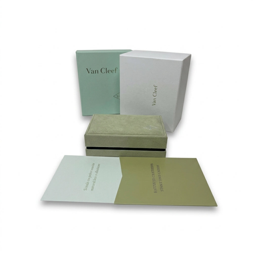 Van Cleef & Arpels Bracelet Jewelry Box Set