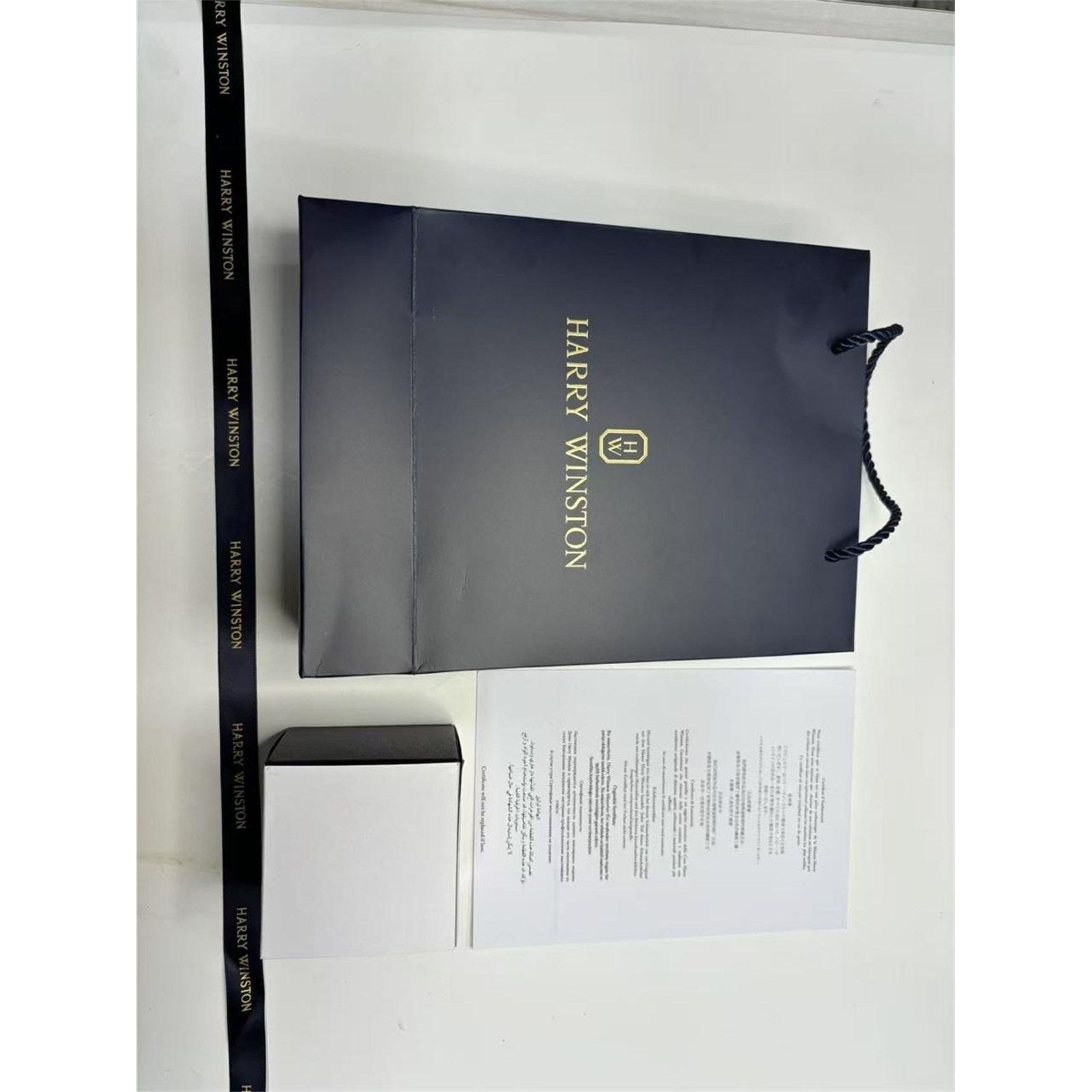 Harry Winston Genuine Ring case Jewelry Navy Leather empty case Gift Box - photo 1