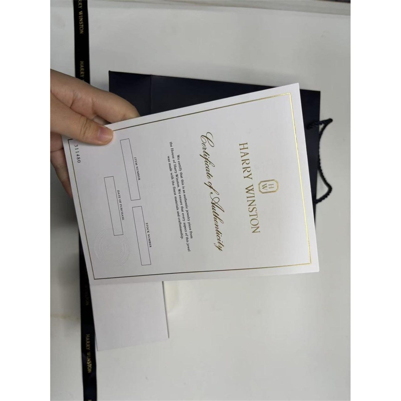 Harry Winston Genuine Ring case Jewelry Navy Leather empty case Gift Box - photo 3