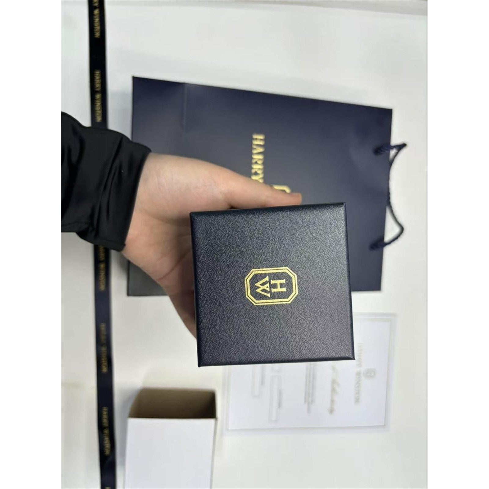 Harry Winston Genuine Ring case Jewelry Navy Leather empty case Gift Box - photo 6