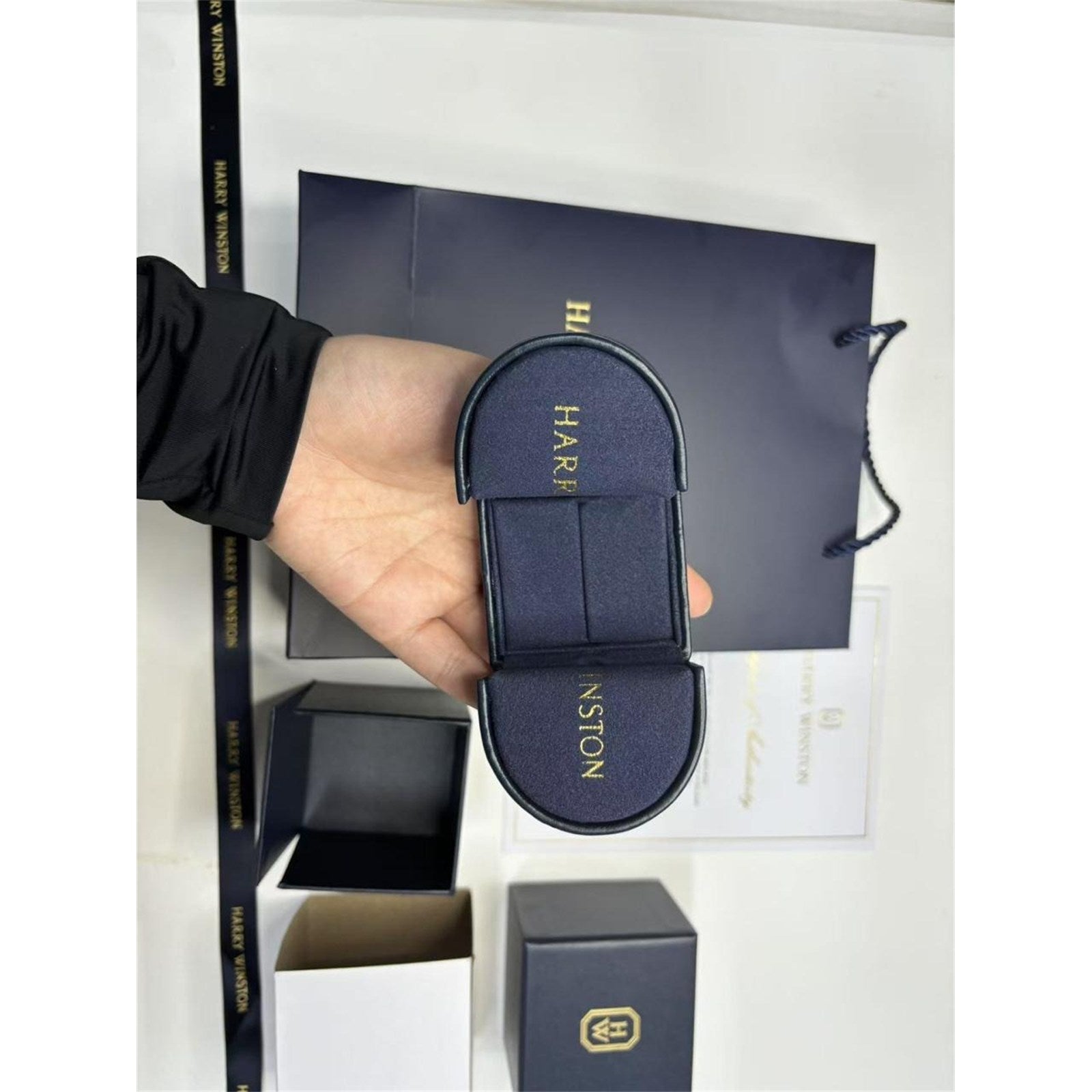 Harry Winston Genuine Ring case Jewelry Navy Leather empty case Gift Box - photo 8