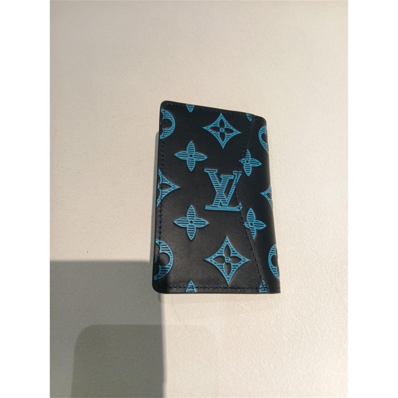 Louis Vuitton Black/Blue Monogram Leather Men's Credit Card Holder / Wallet - photo 2