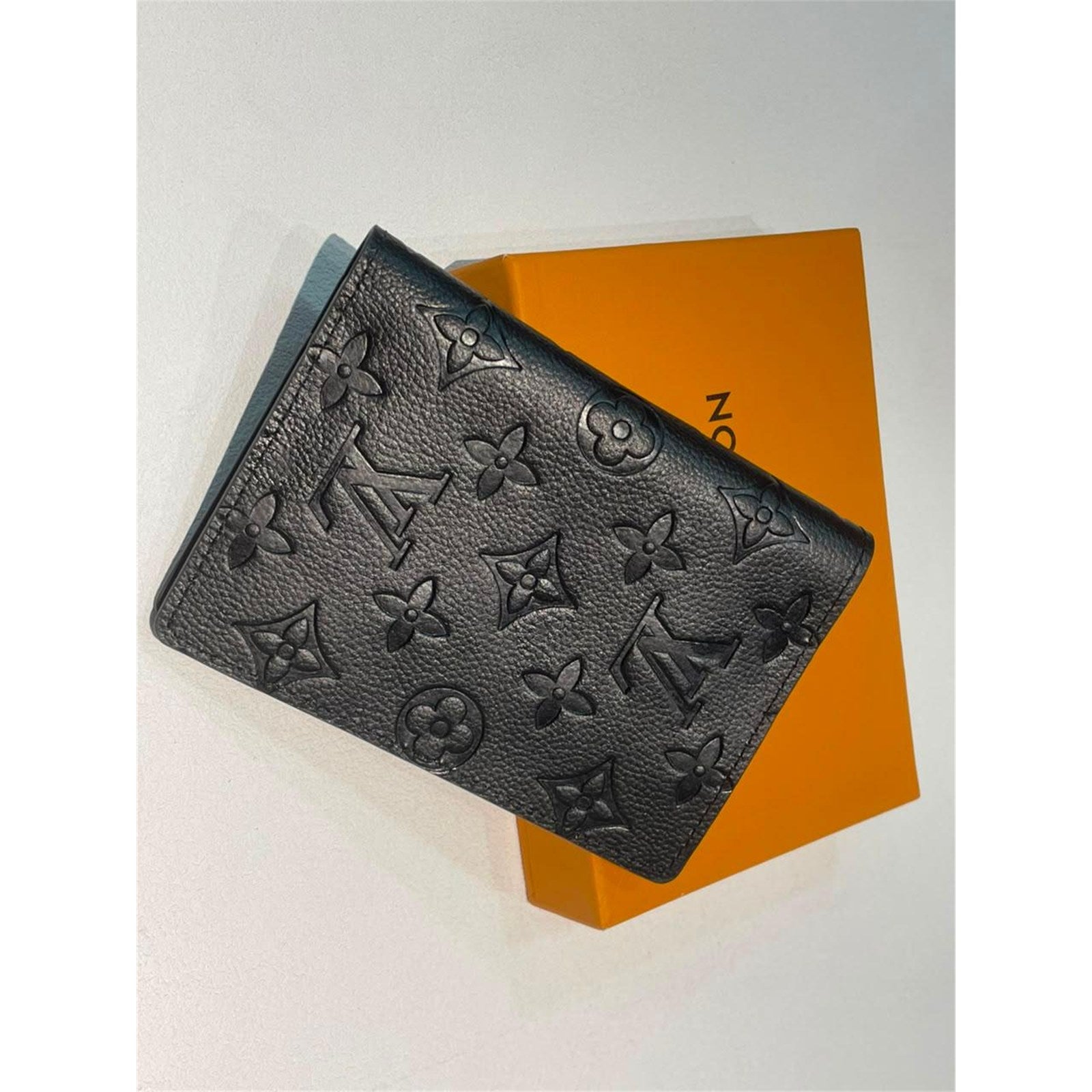Louis Vuitton passport case Passport Cover Couverture Passport NM Monogram - photo 5