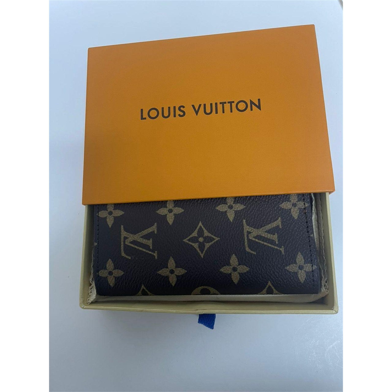 Louis Vuitton Monogram Passport Cover Brown - photo 7
