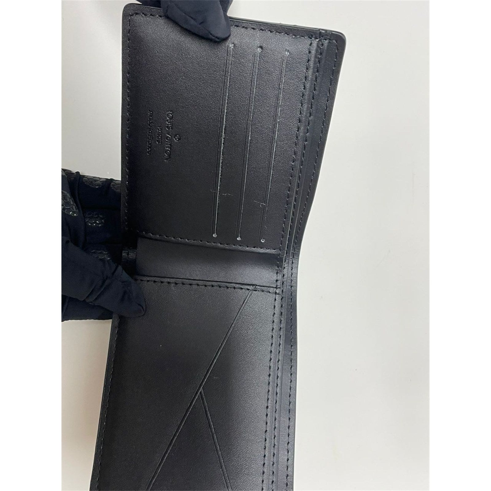 Louis Vuitton Men's Damier Infini Leather Multiple Wallet - photo 3