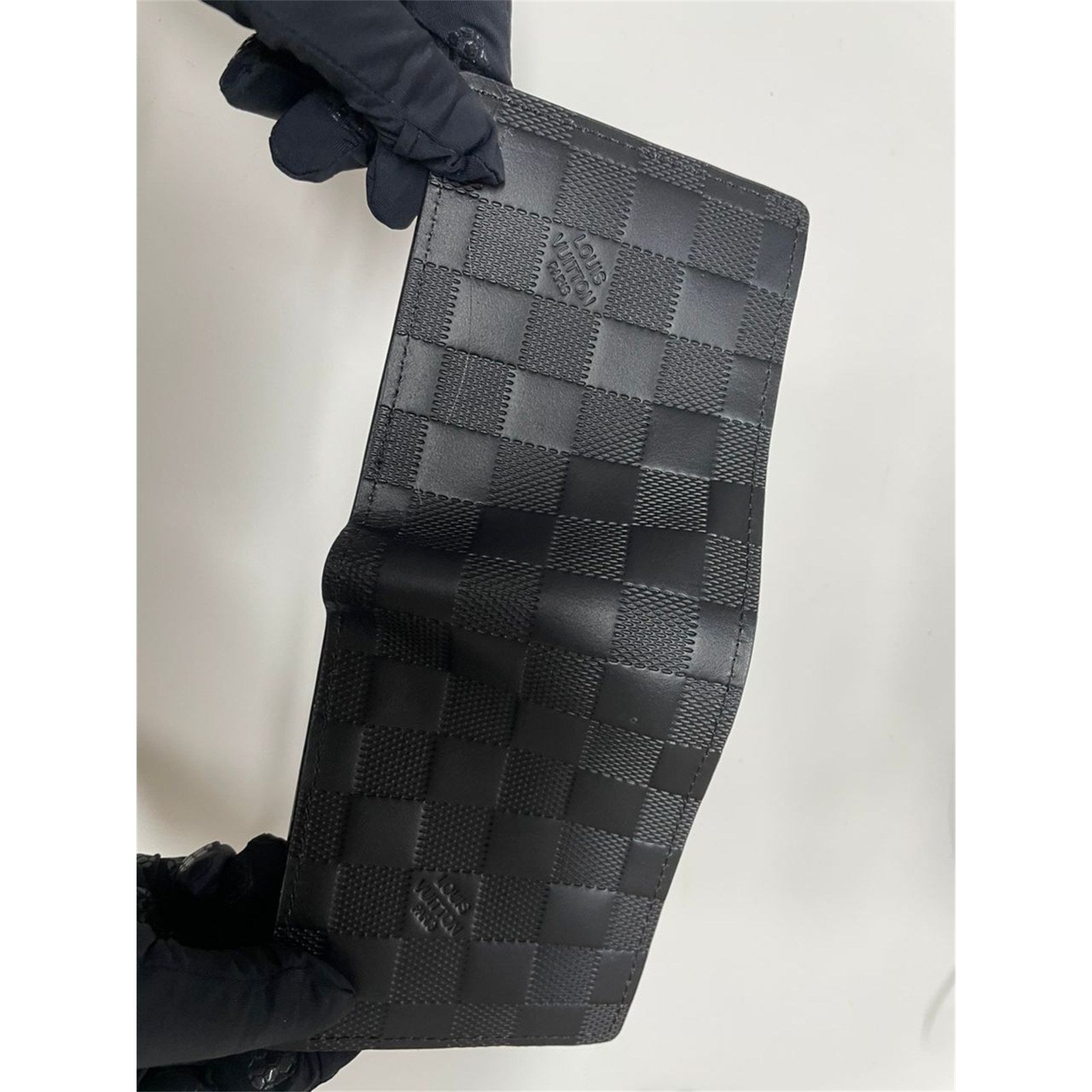 Louis Vuitton Men's Damier Infini Leather Multiple Wallet - photo 5