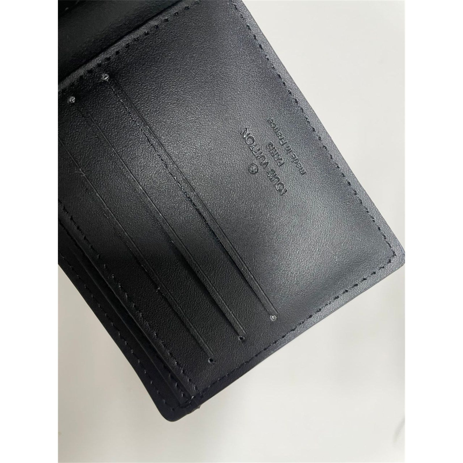 Louis Vuitton Men's Damier Infini Leather Multiple Wallet - photo 8