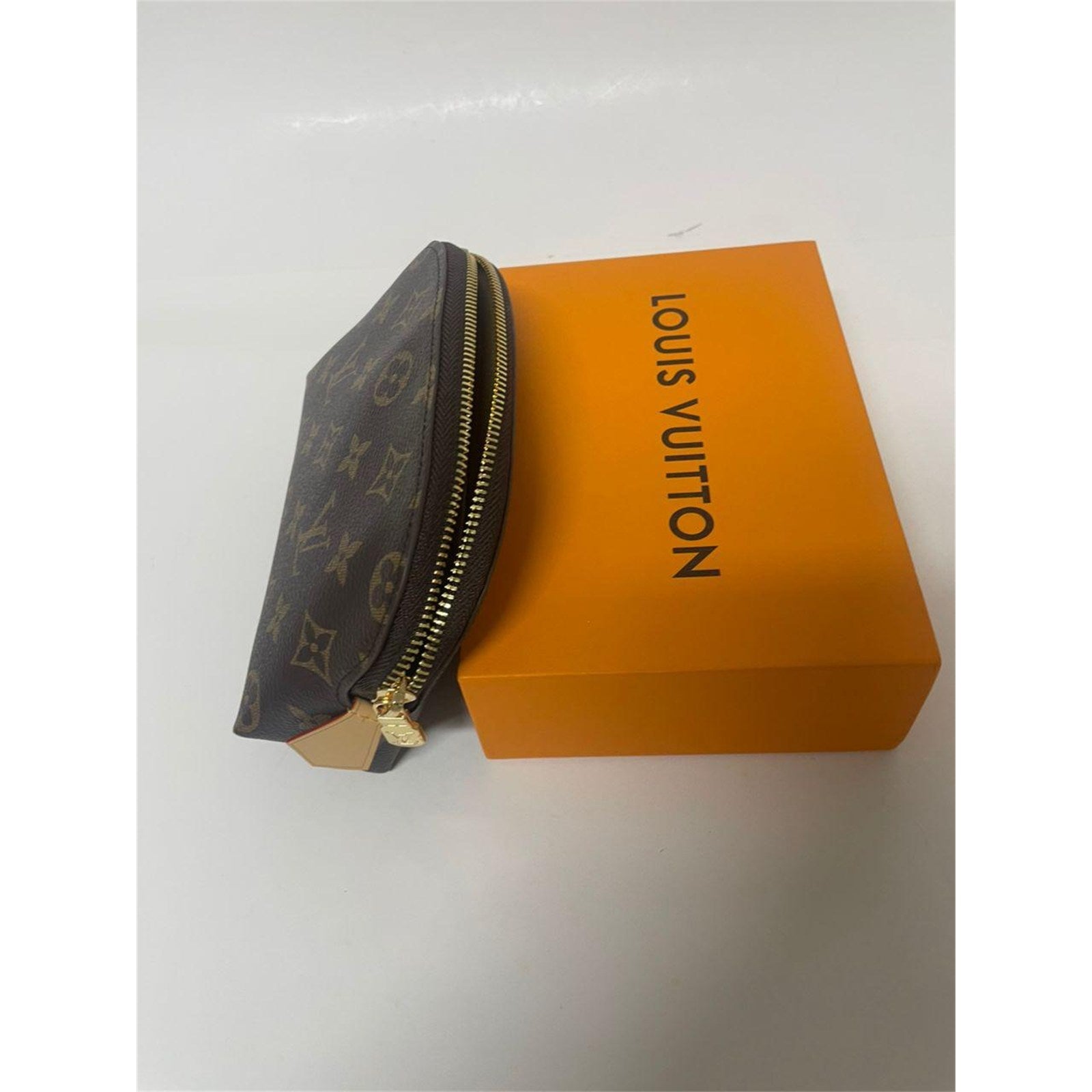 Louis Vuitton Monogram Pochette Cosmetic PM Pouch LV Auth - photo 1