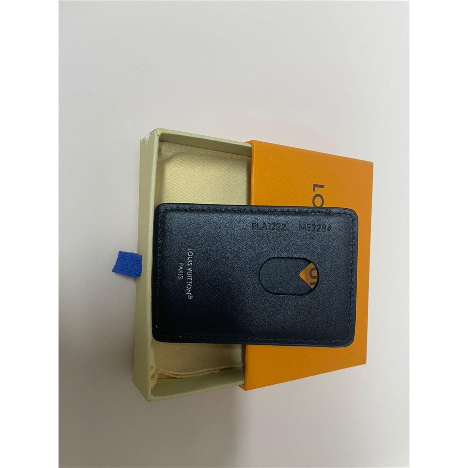Louis Vuitton M12602 Card Case Monogram Eclipse MagSafe Card Holder - photo 6