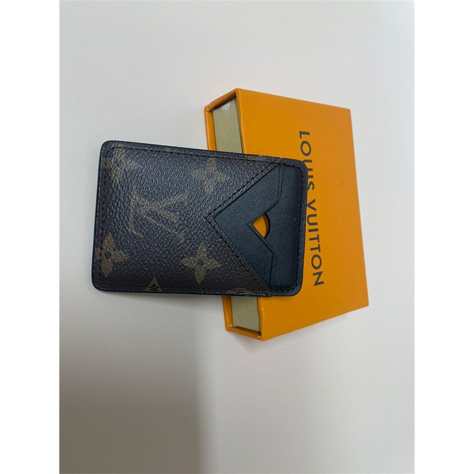 Louis Vuitton Porte-Cartes Magnetic Card Holder Brown Monogram - photo 4