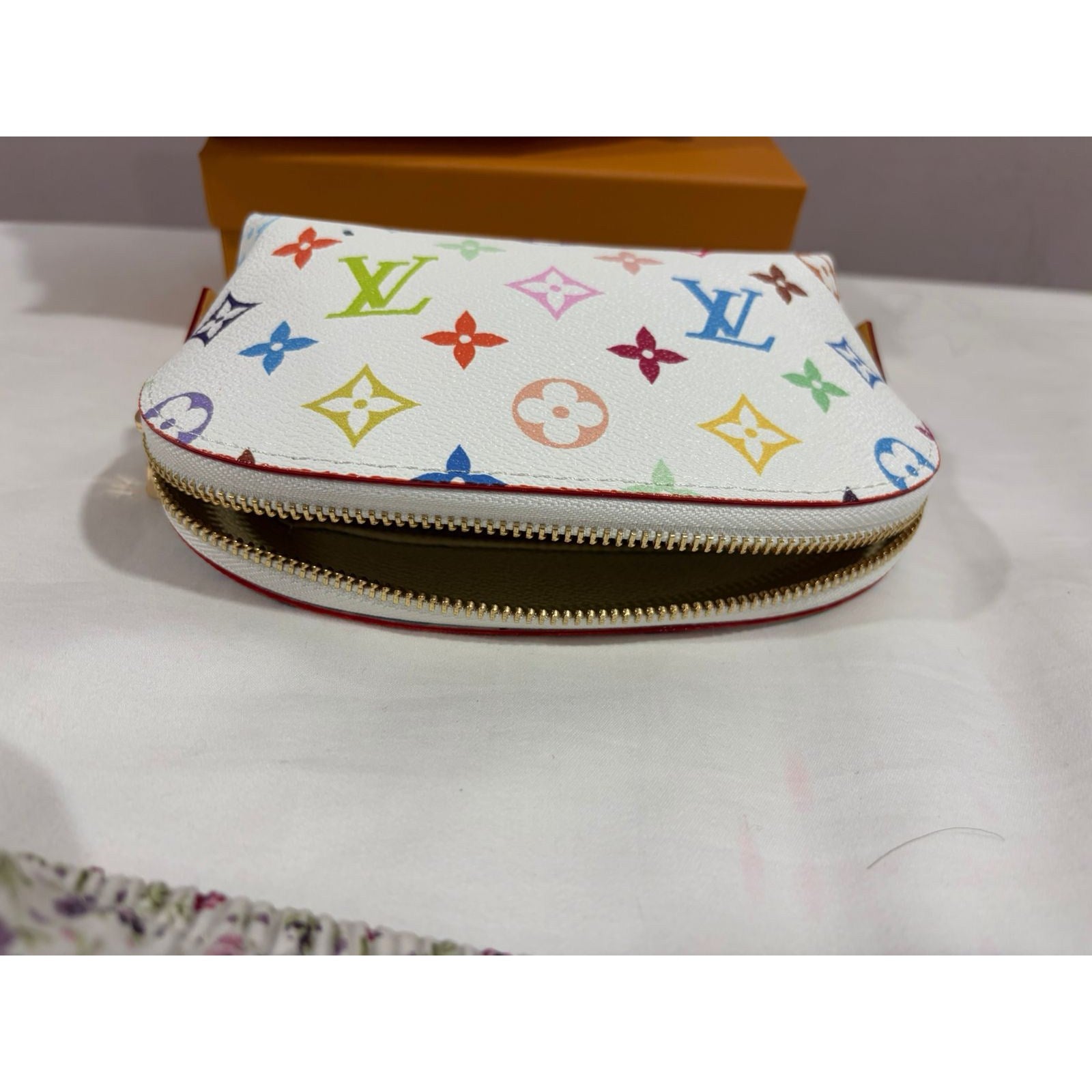 LV Multicolor Pochette Cosmetic PM Pouch White with Box & Dust Bag - photo 3