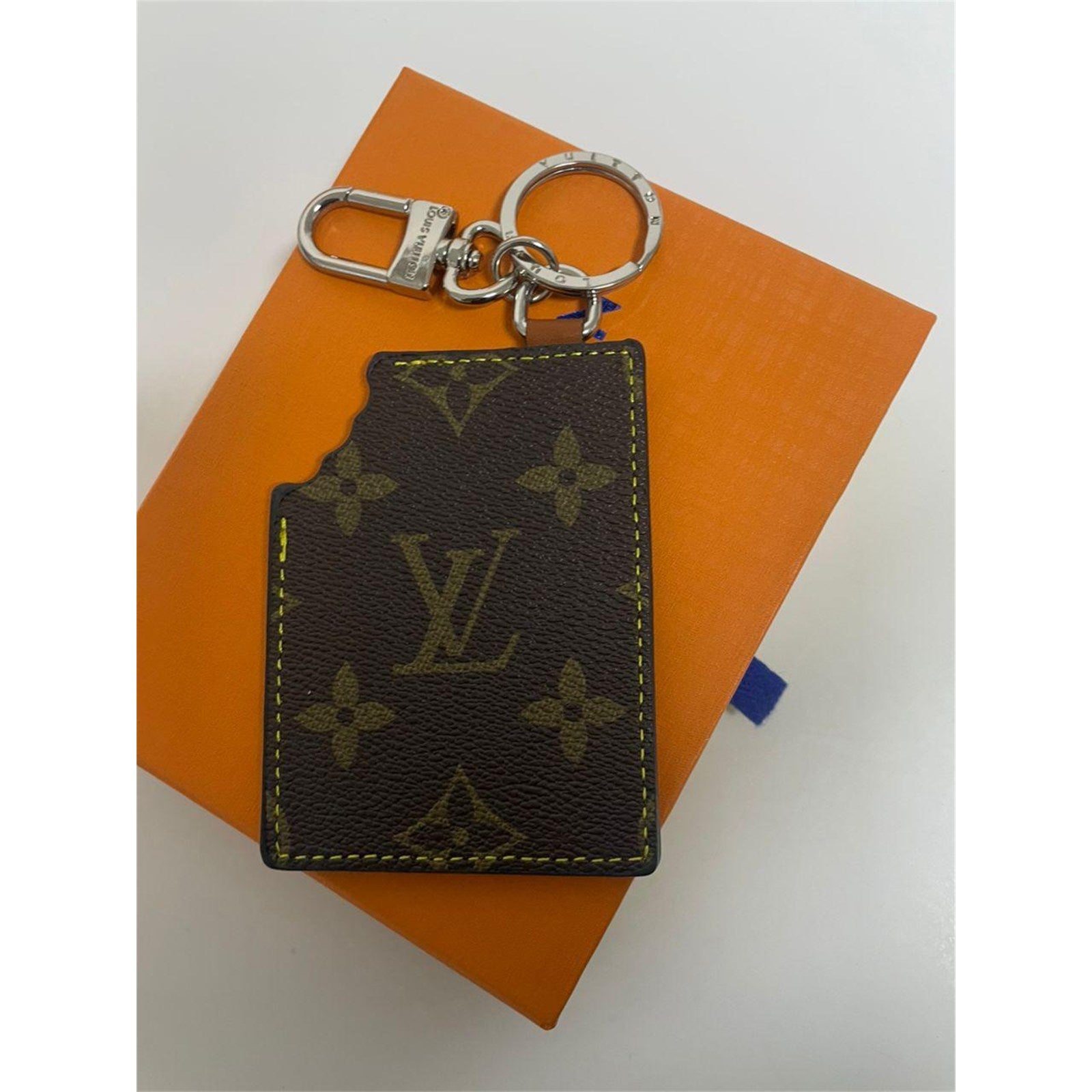 Louis Vuitton Chocolate Bar Key Holder / Bag Charm Keychain LV Monogram - photo 5