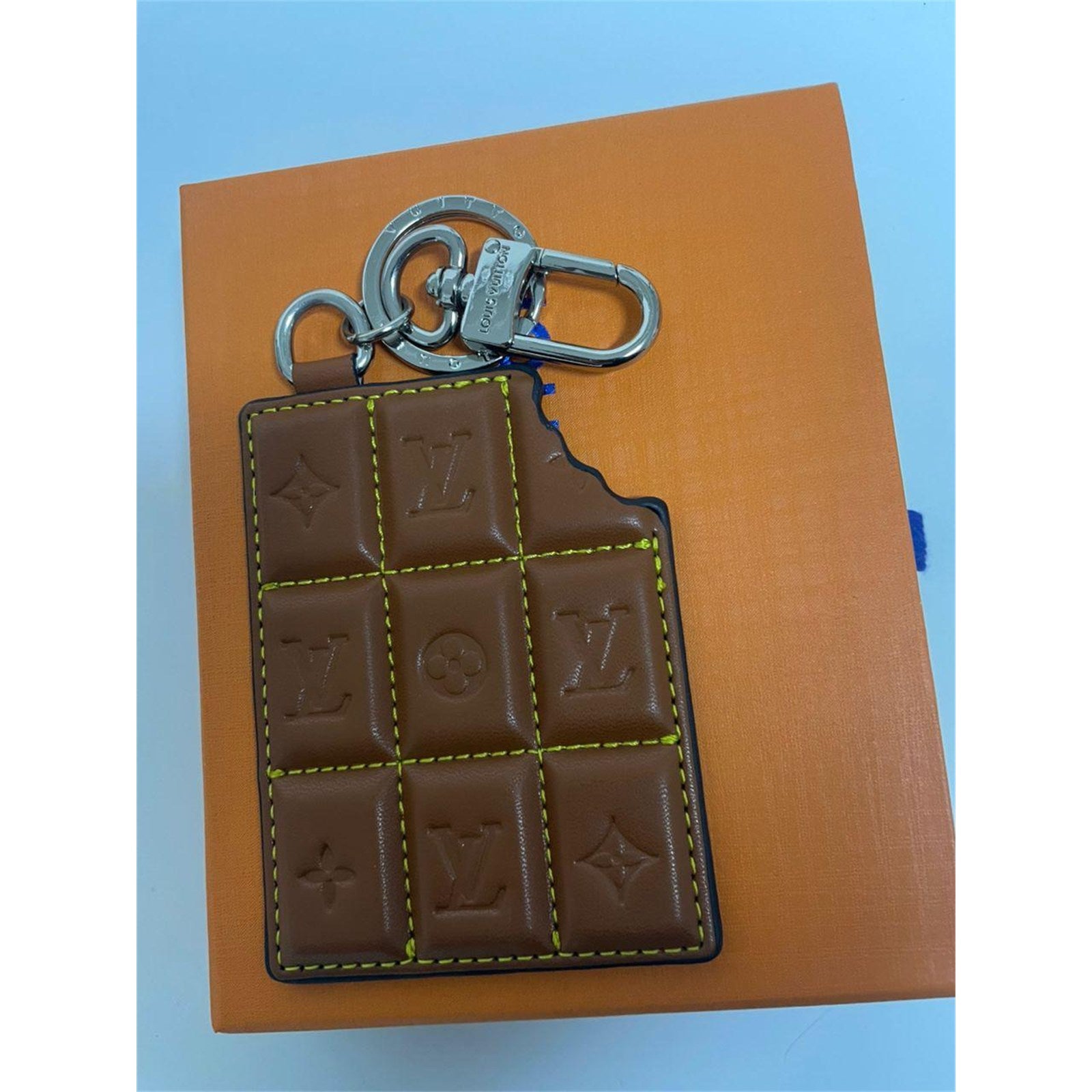 Louis Vuitton Chocolate Bar Key Holder / Bag Charm Keychain LV Monogram - photo 7