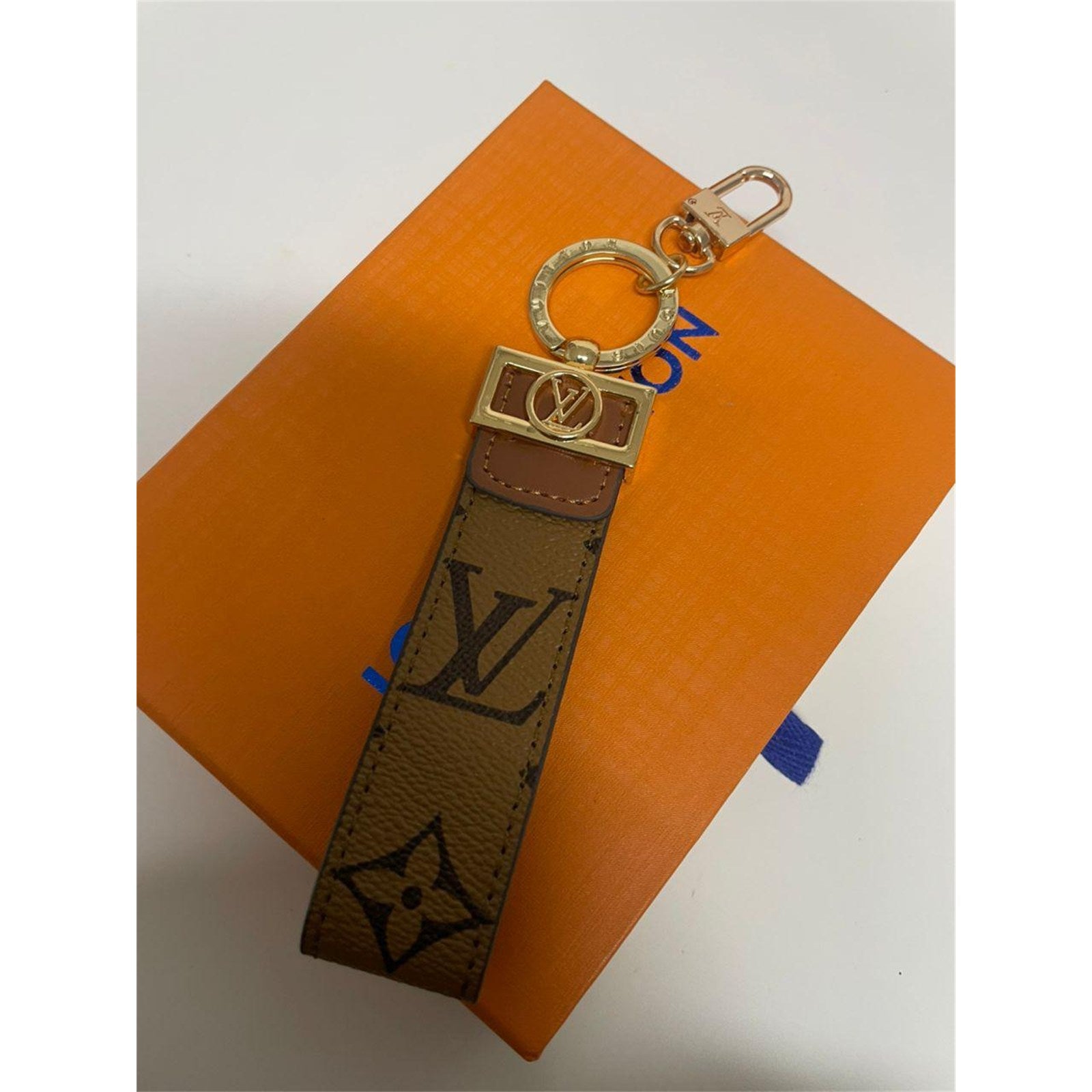 Louis Vuitton Dragonne Key Holder Key Chain LV Reverse Monogram Brown + Dust Bag - photo 3