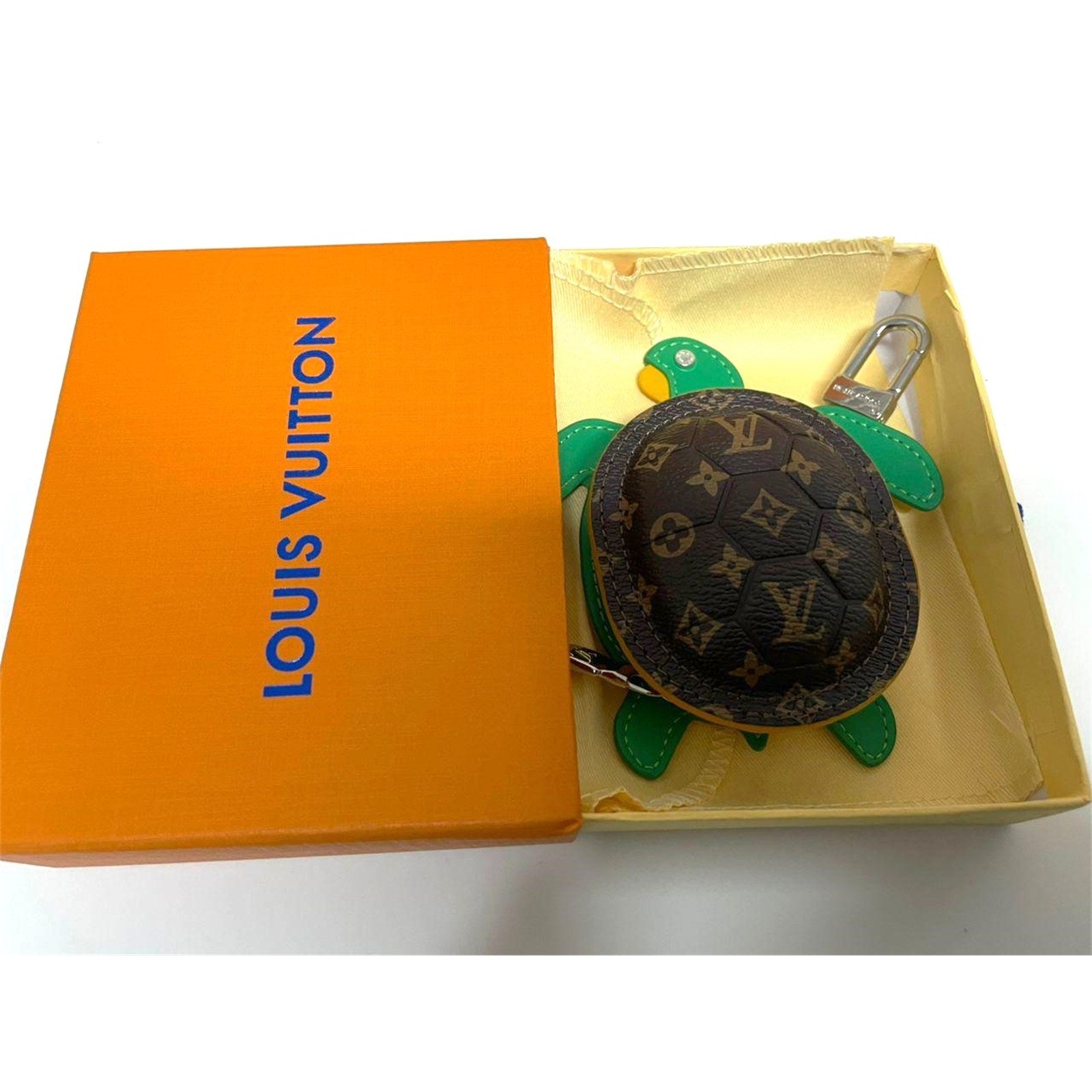 Louis Vuitton Monogram Green Turtle Mini Pouch Keychain Bag Charm - photo 8