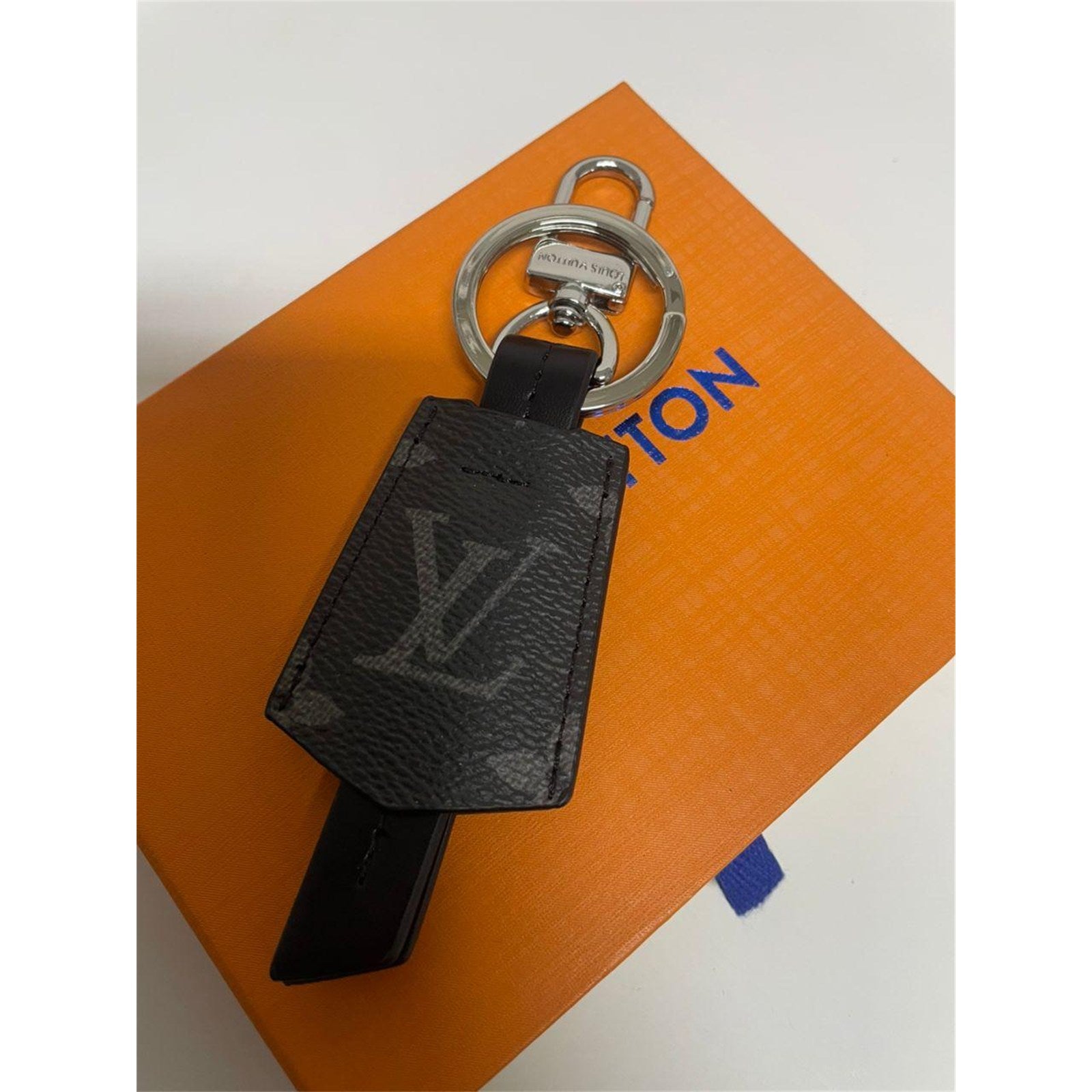Vintage Black Leather Louis Vuitton Keychain Key Ring - photo 6