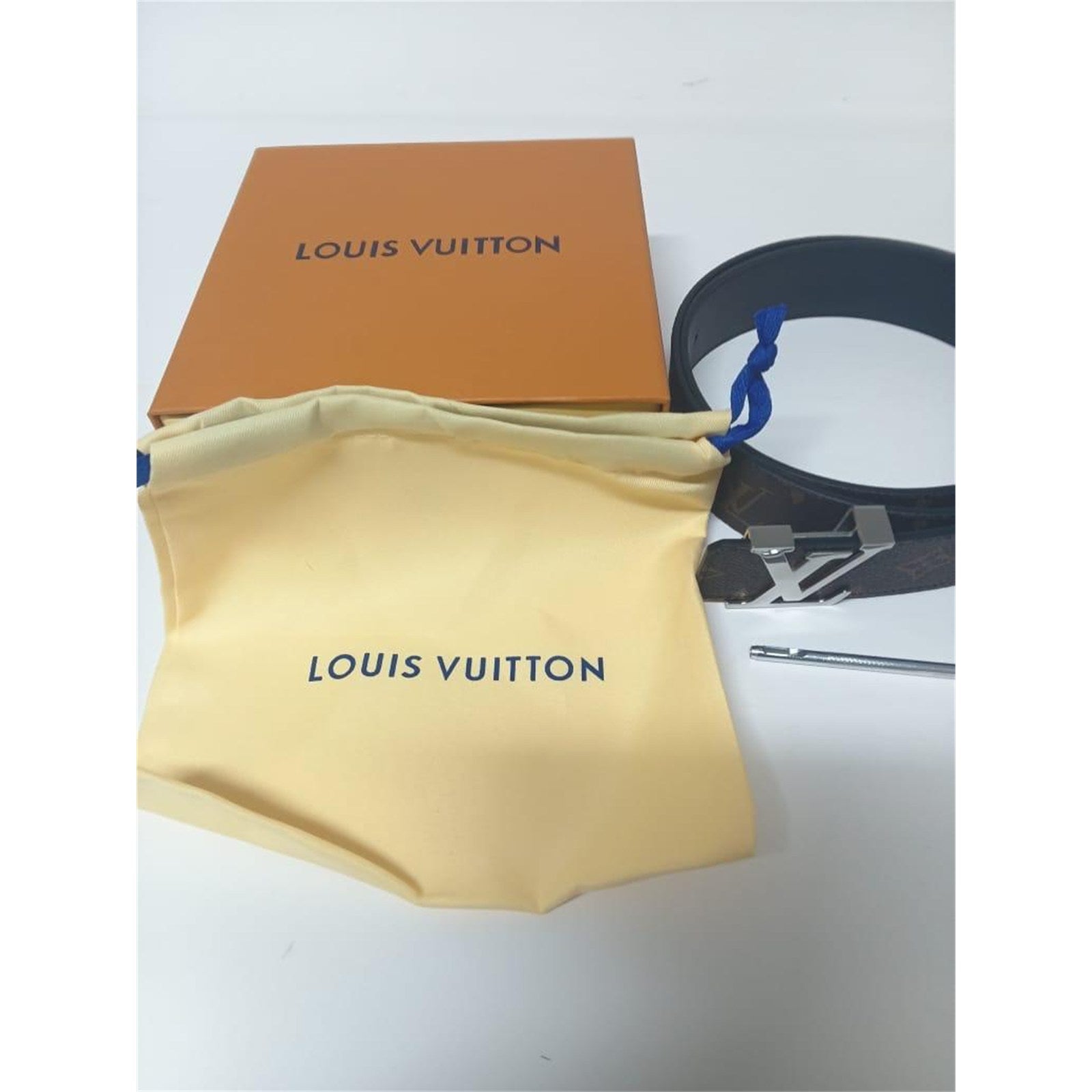 Louis Vuitton Matte Brown Belt Size 95/38 Sliver Buckle - photo 3