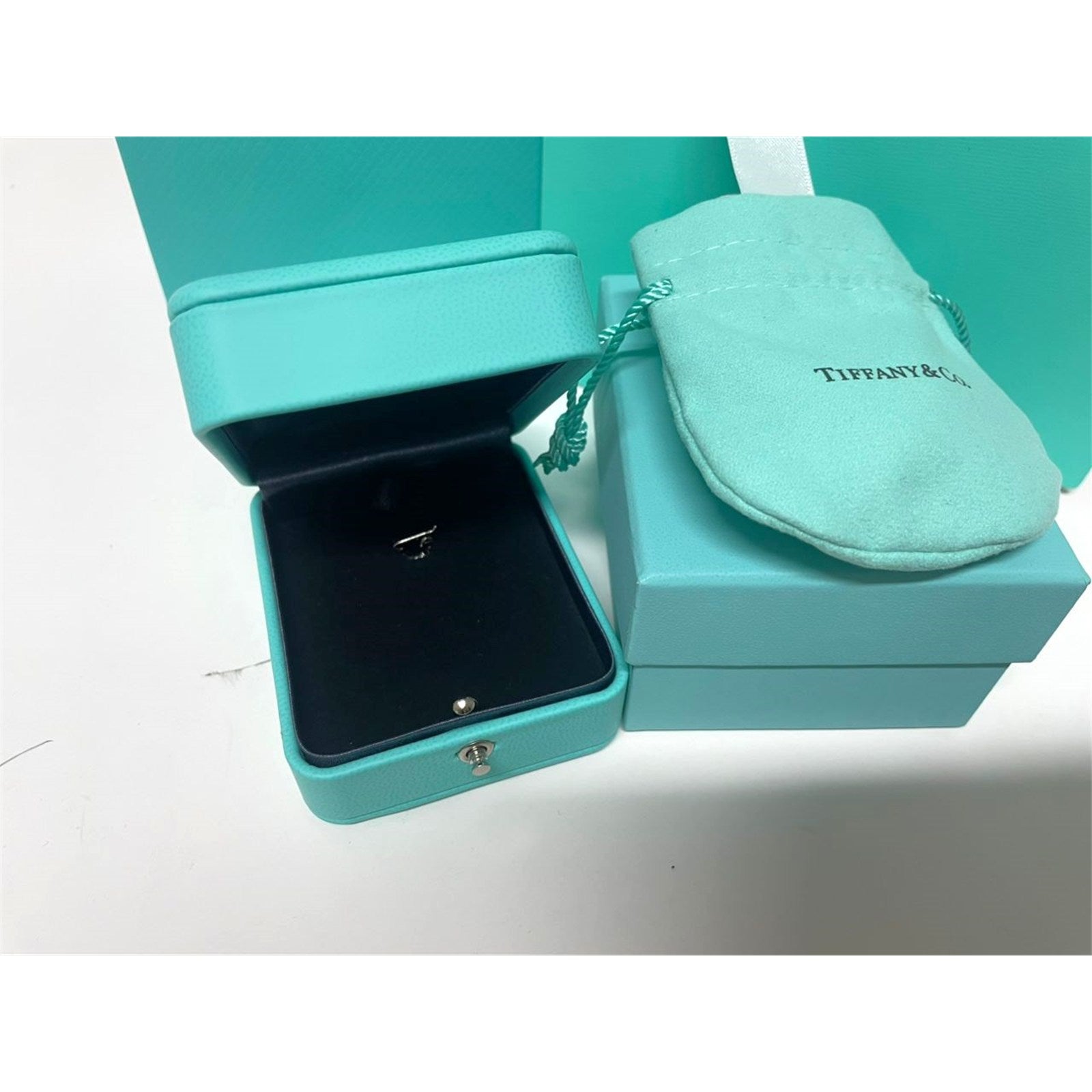 Tiffany & Co. Blue Leather Presentation Necklace Gift Box, Case, and Bag - photo 5