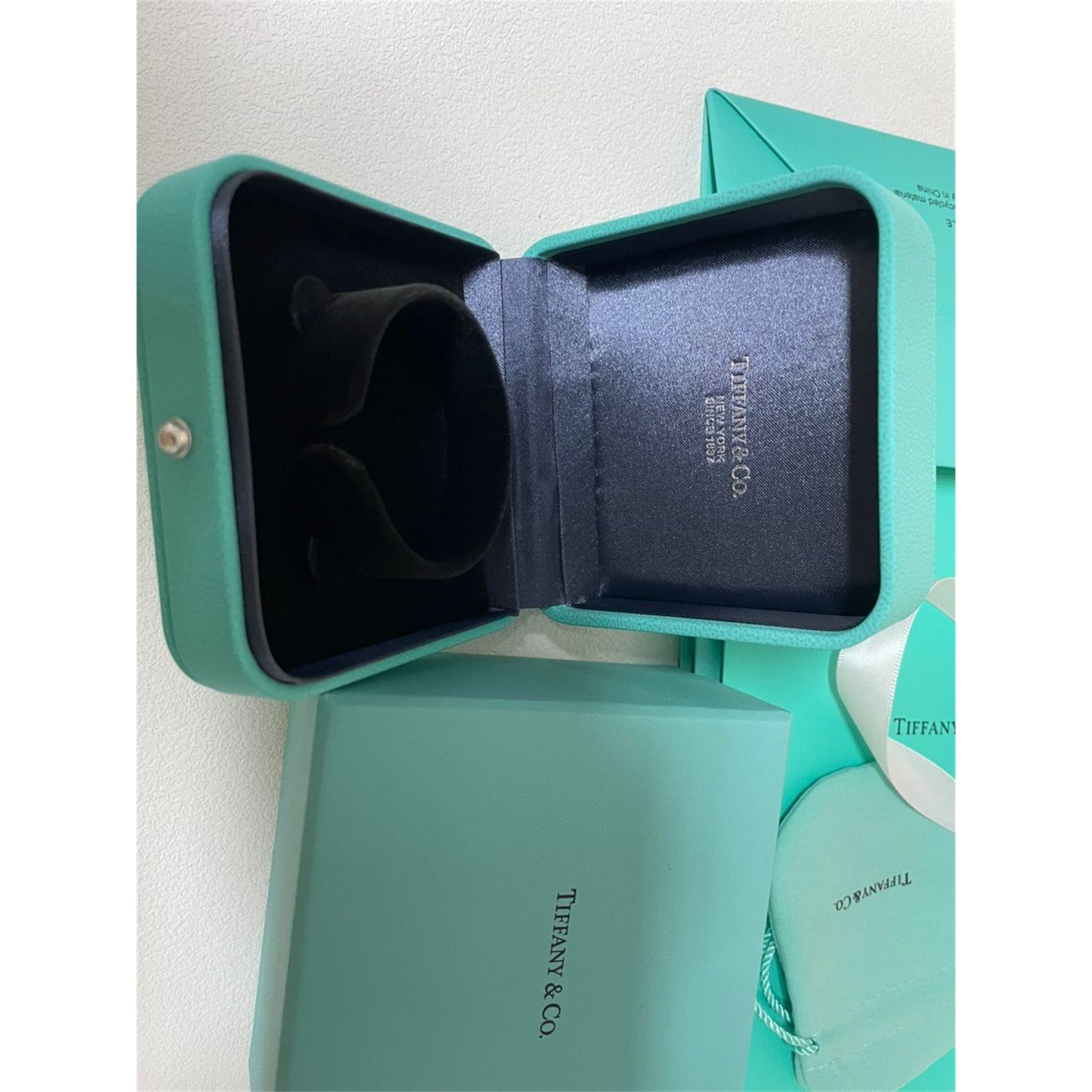 Tiffany&Co. Genuine Bangle jewelry case empty box - photo 6
