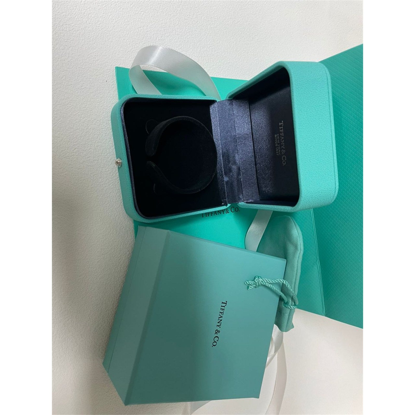 Tiffany&Co. Genuine Bangle jewelry case empty box - photo 8