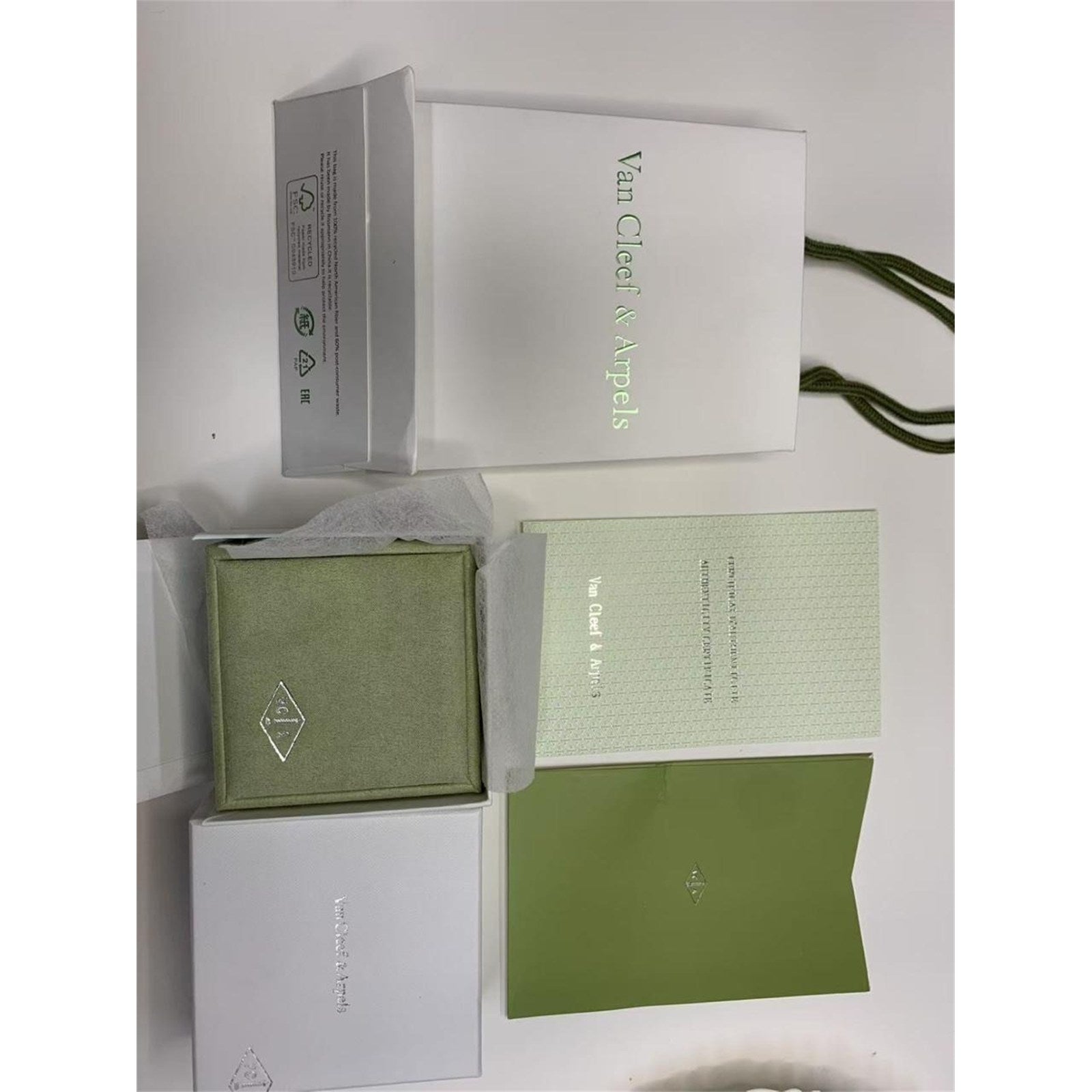Van Cleef & Arpels Necklace/Earring Box VCA Original Travel Jewelry Case - photo 5
